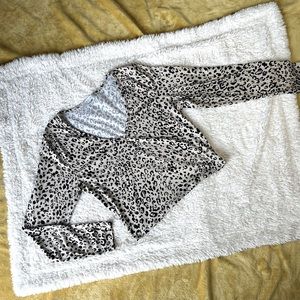 Medium Leopard Print Long Sleeve Shirt